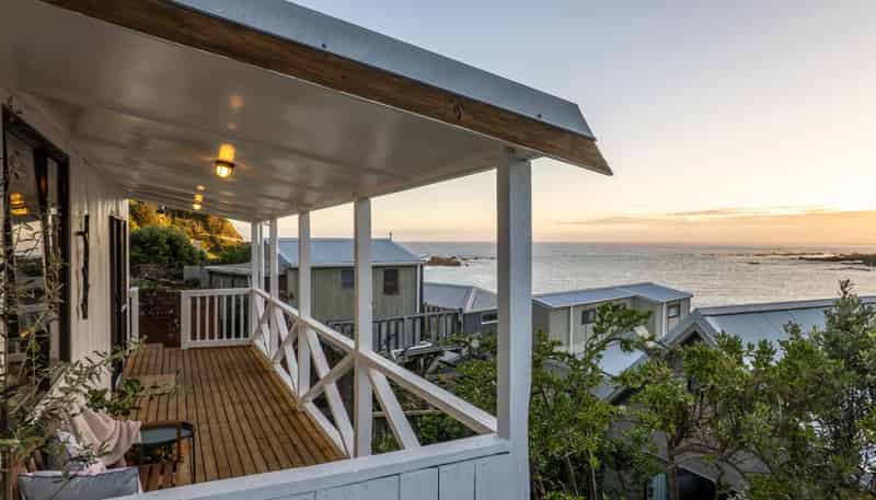 2B Happy Valley Road, Owhiro Bay
