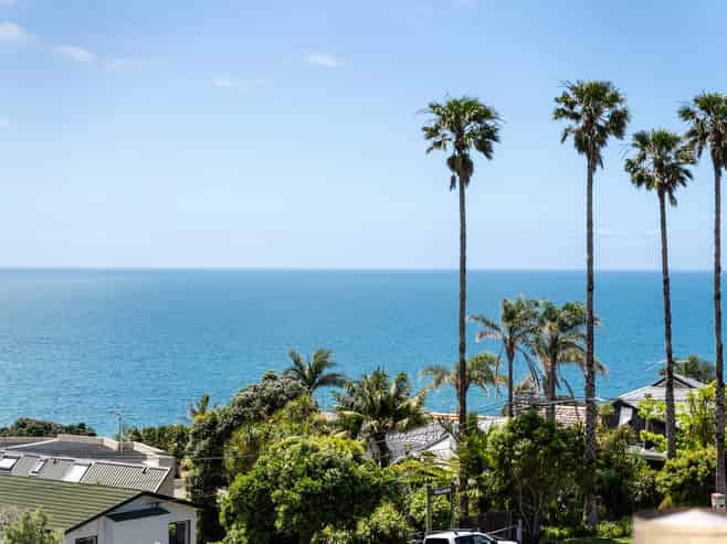 66 Churchill Road, Murrays Bay