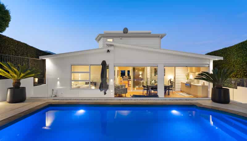 66 Churchill Road, Murrays Bay