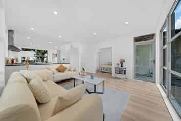 44 Figaro Crescent, Takanini