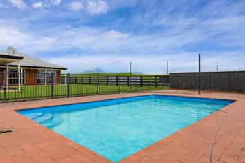 312 Corbett Road, Paraite