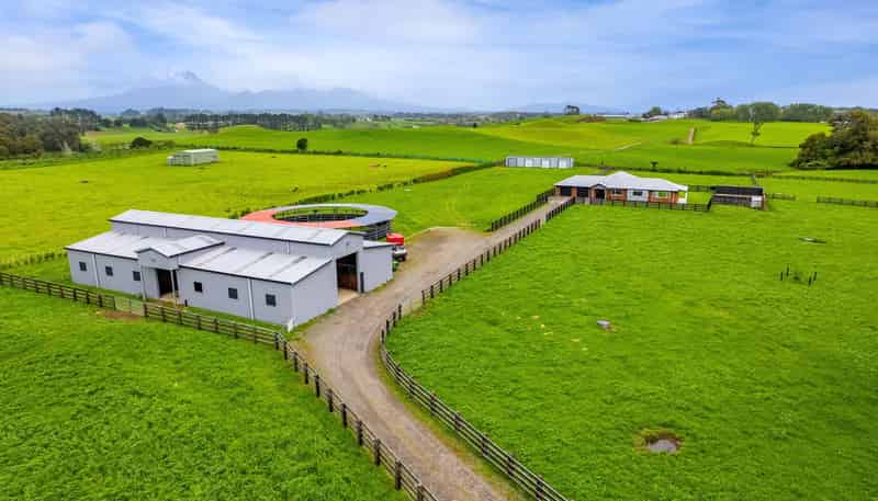 312 Corbett Road, Paraite