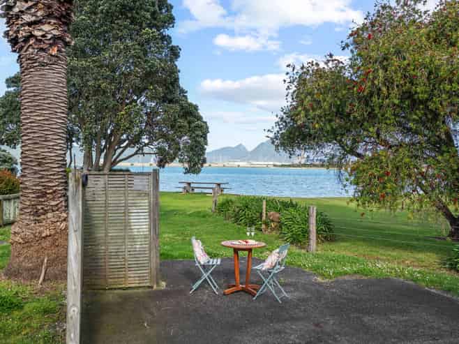 52 One Tree Point Road, One Tree Point