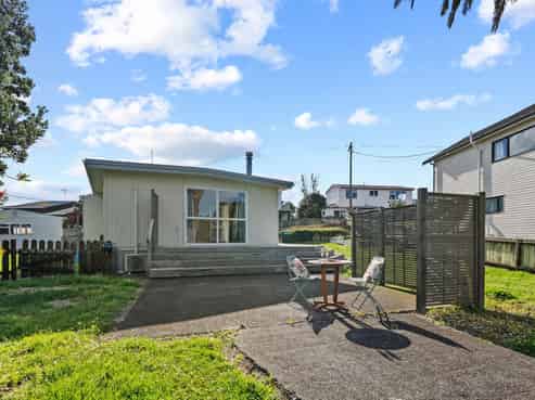 52 One Tree Point Road, One Tree Point