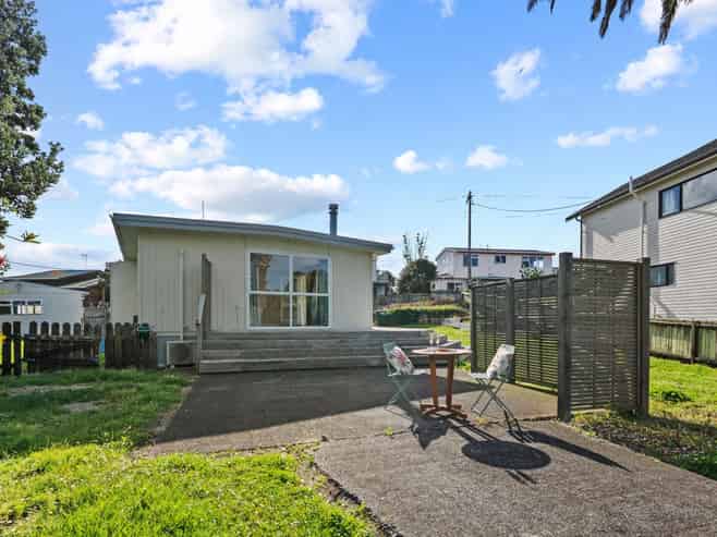 52 One Tree Point Road, One Tree Point