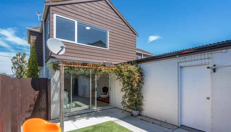 2/37 Avalon Street, Richmond