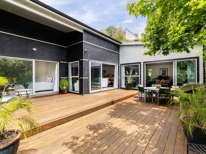 27A Hikanui Drive, Havelock North