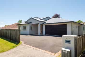 74 Lytton Street, Glenholme