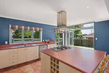 74 Lytton Street, Glenholme