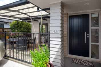 17B Owhata Road, Owhata