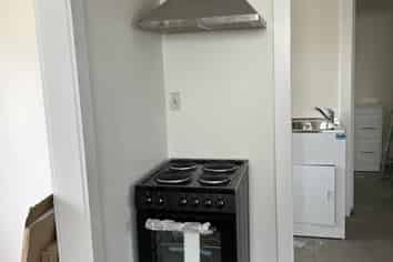 511 Mount Albert Road, Three Kings