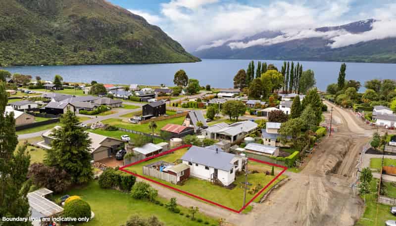 27 Oxford Street, Kingston