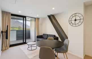 13/16 Mountain Ash Drive, Frankton