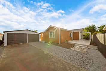 15 Roberts Road, Hei Hei