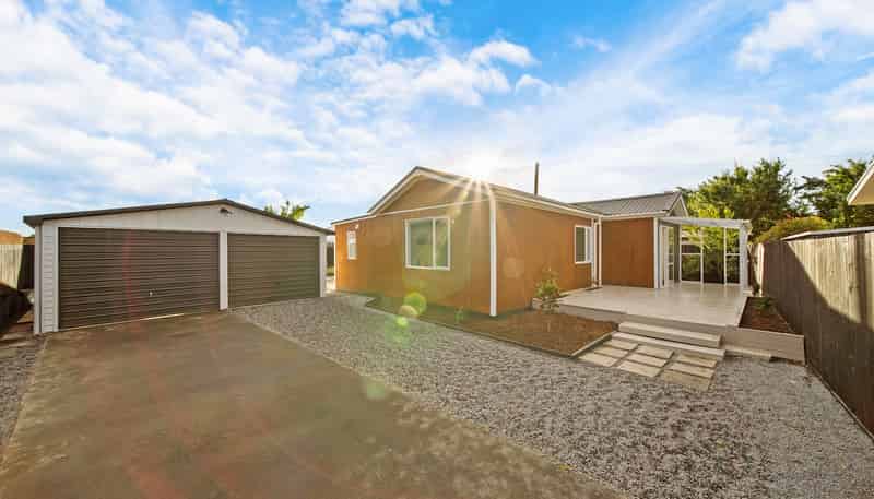 15 Roberts Road, Hei Hei