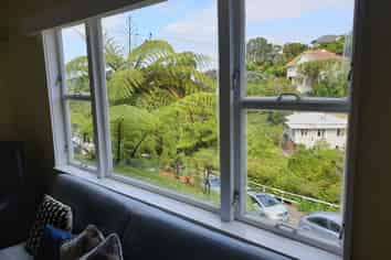 Lower Flat Norna Crescent, Kelburn