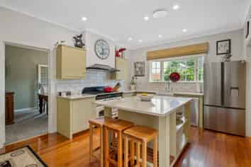 34 Devon Street, Glenholme