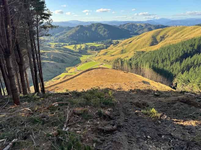 127 Russells Road, Whitemans Valley