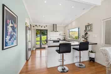 18 Exeter Place, Tihiotonga