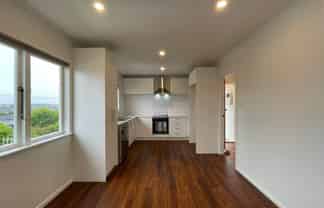 207 New Windsor Road, New Windsor