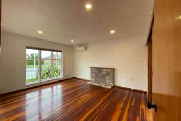 207 New Windsor Road, New Windsor