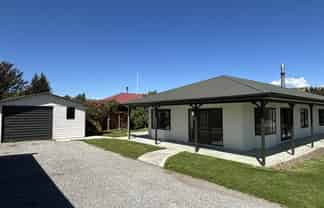 9 Arklow Street, Albert Town