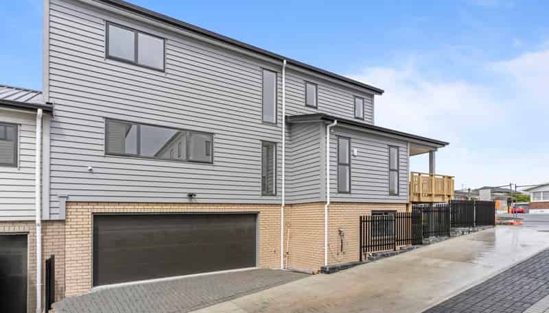 135A Te Atatu Road, Te Atatu South