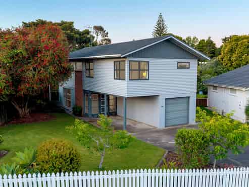 4 Blyton Lane, Pakuranga Heights