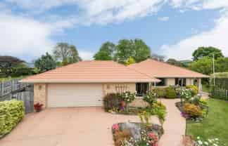  45 Malthouse Crescent, Brightwater