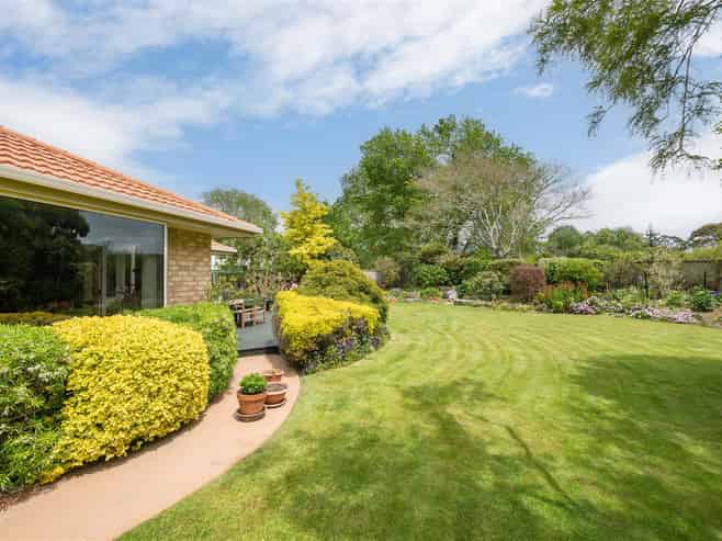  45 Malthouse Crescent, Brightwater