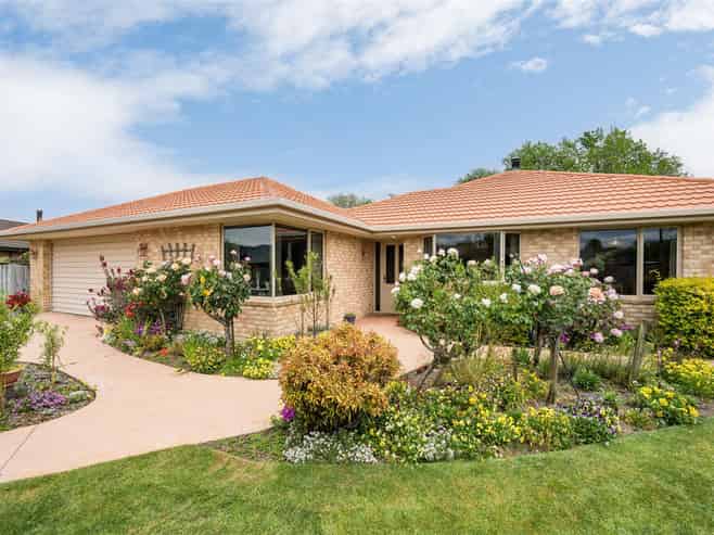  45 Malthouse Crescent, Brightwater