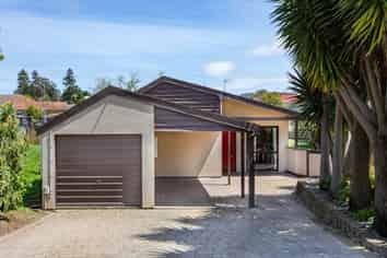 218A Cambridge Road, Hillcrest