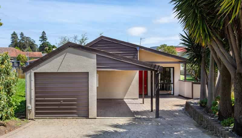 218A Cambridge Road, Hillcrest