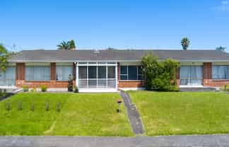 2/2 Vodanovich Road, Te Atatu South