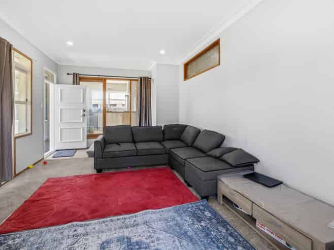 15 Compton Street, Fenton Park