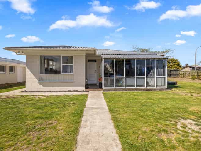 15 Compton Street, Fenton Park