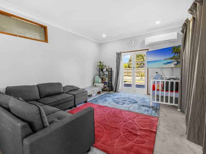 15 Compton Street, Fenton Park