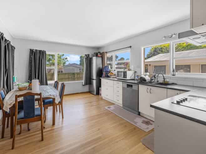 15 Compton Street, Fenton Park