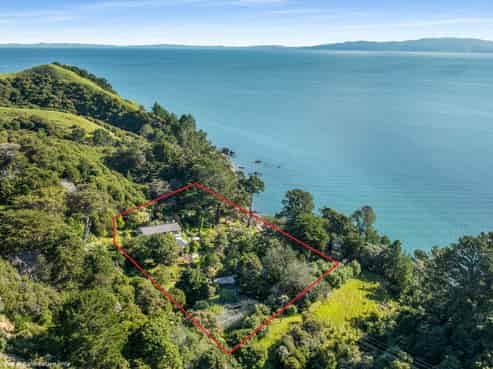 1082 Thames Coast Road, Te Mata