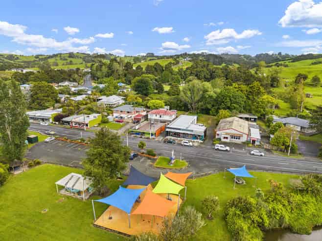 Entry level commercial gem