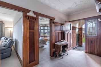 153 Chelmsford Street, Windsor