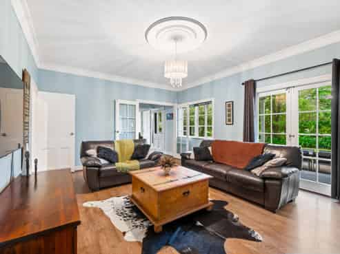 438 Kaipara Coast Highway, Helensville