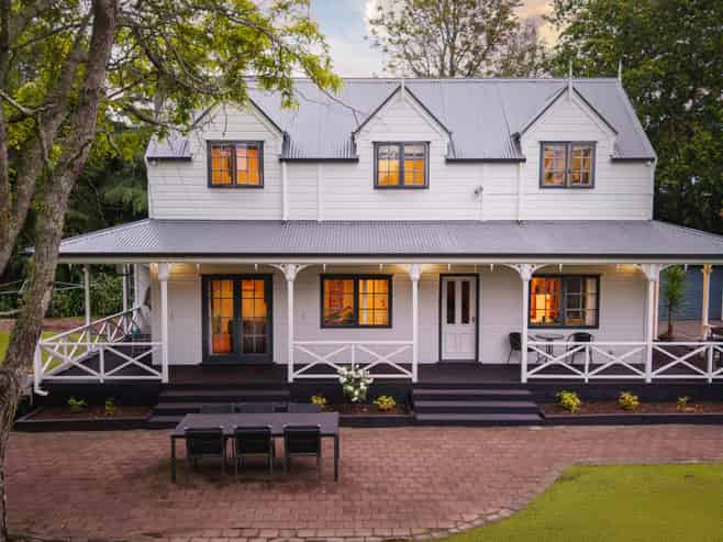 438 Kaipara Coast Highway, Helensville