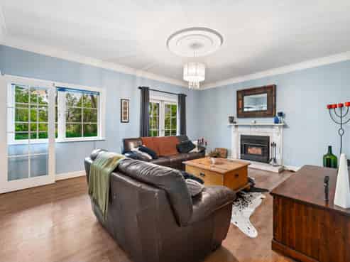 438 Kaipara Coast Highway, Helensville