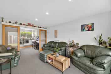 2/130 Edgeware Road, Edgeware