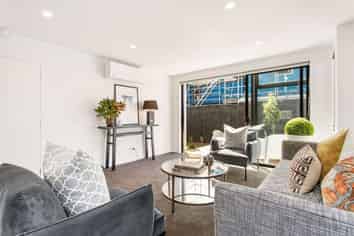 4/557 Manchester Street, Saint Albans