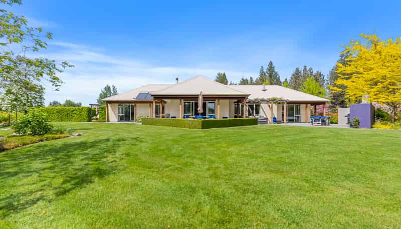 150 Glen Lyon Road, Twizel