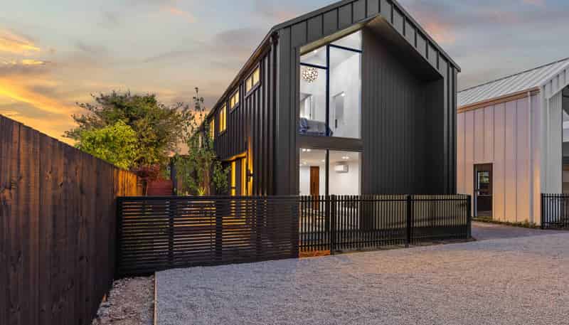 1/60 Innes Road, Merivale