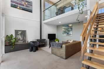 92 Parr Terrace, Castor Bay