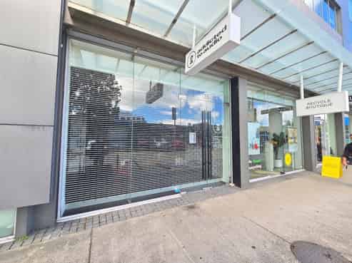 High Profile Newmarket Retail